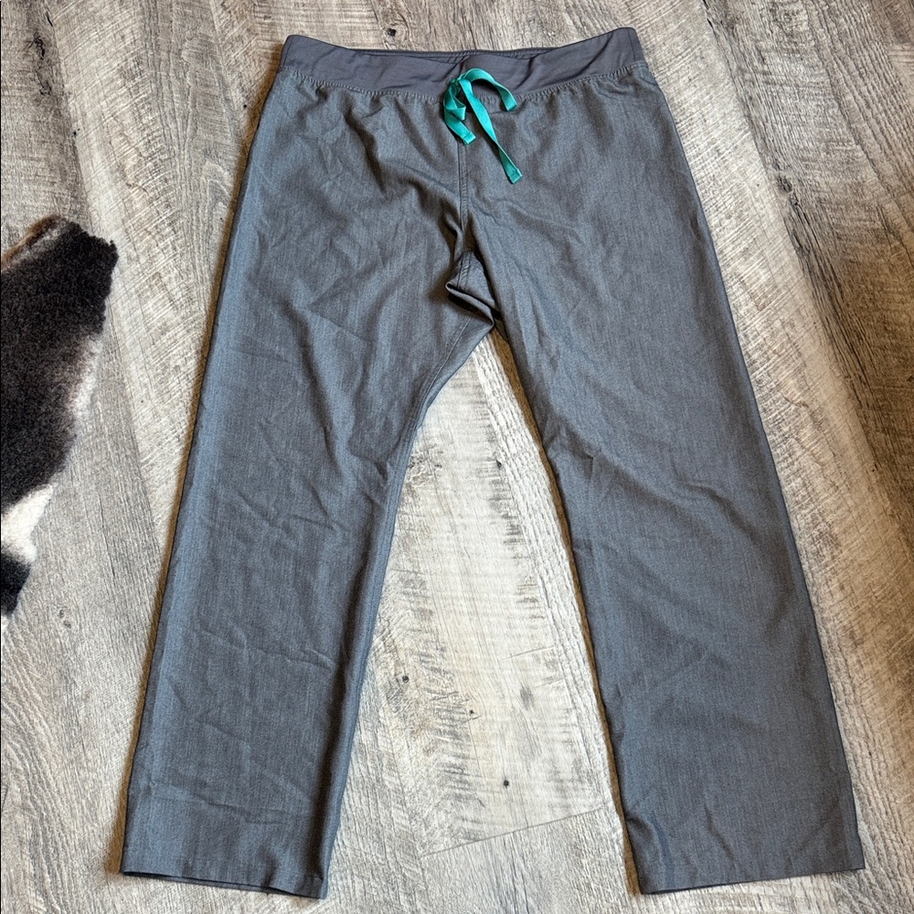 Figs straight leg scrub pants - Livingston